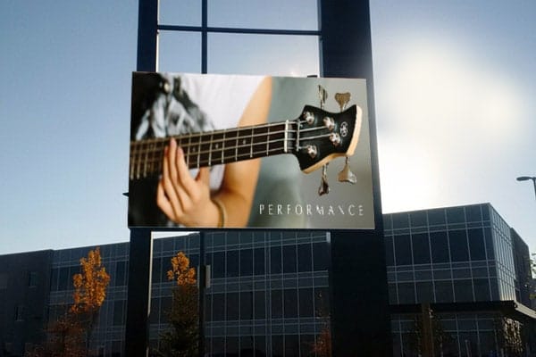 The Benefits Of Outdoor LED Signs And LED Billboards